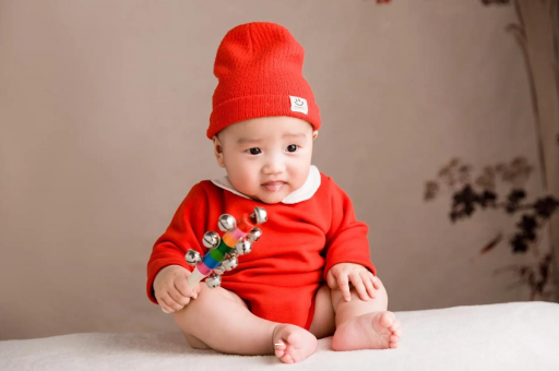 代怀生子好找吗宝宝脚底长水泡